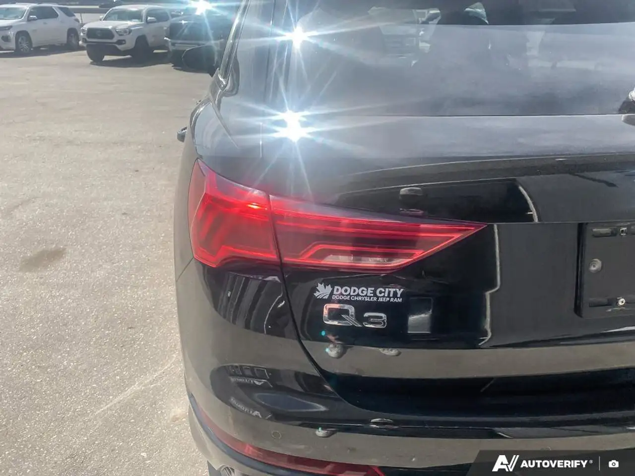 Audi Q3 снимка Audi Q3