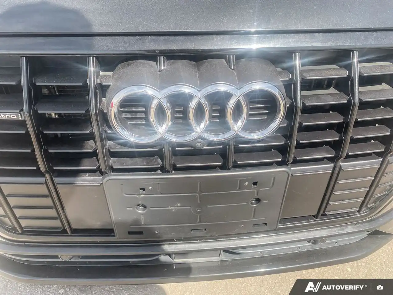 Audi Q3 снимка Audi Q3