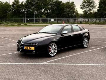 159 1.7 TBi  Ti