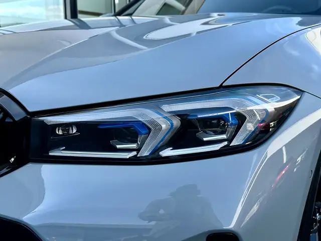 BMW M view 11
