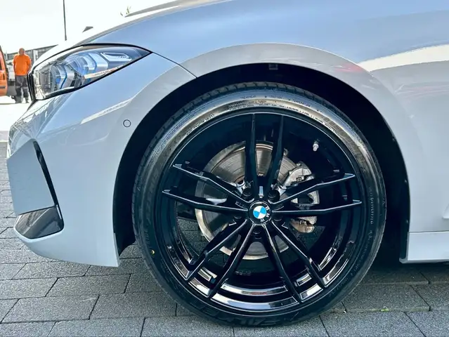 BMW M view 9