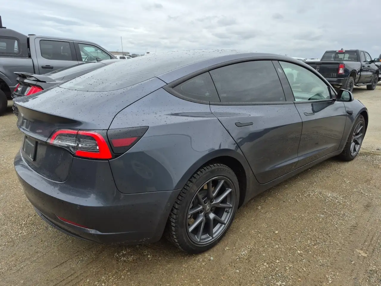 Tesla Model 3 photo Tesla Model 3