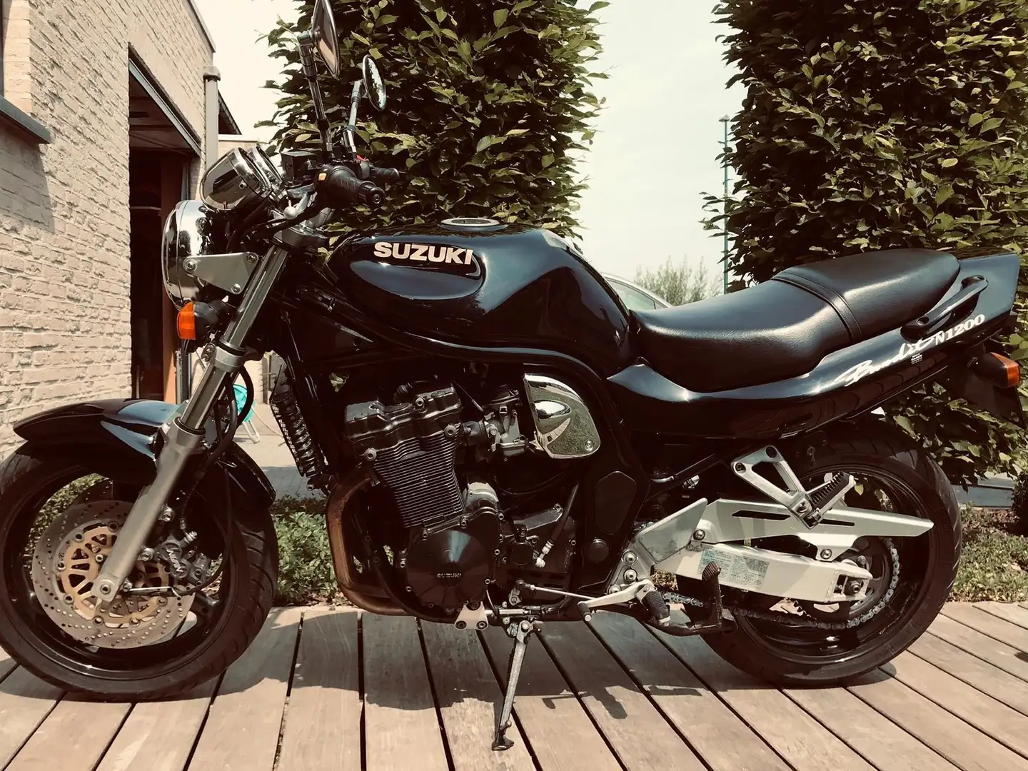 Suzuki Bandit 1200 Zwart - 2