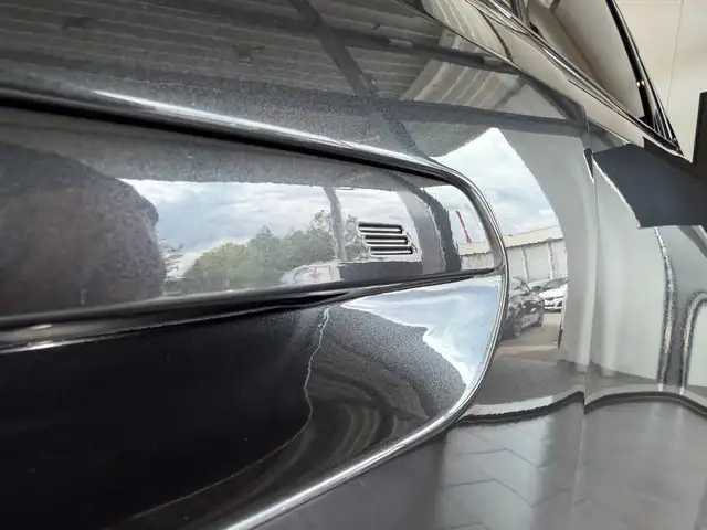 BMW X3 view 10