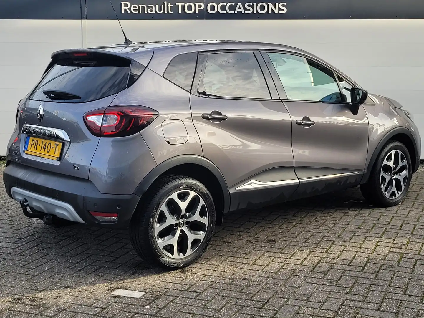 Renault Captur 0.9 TCe Intens | Hoge Zit | Dealer Onderhouden | T Gris - 2