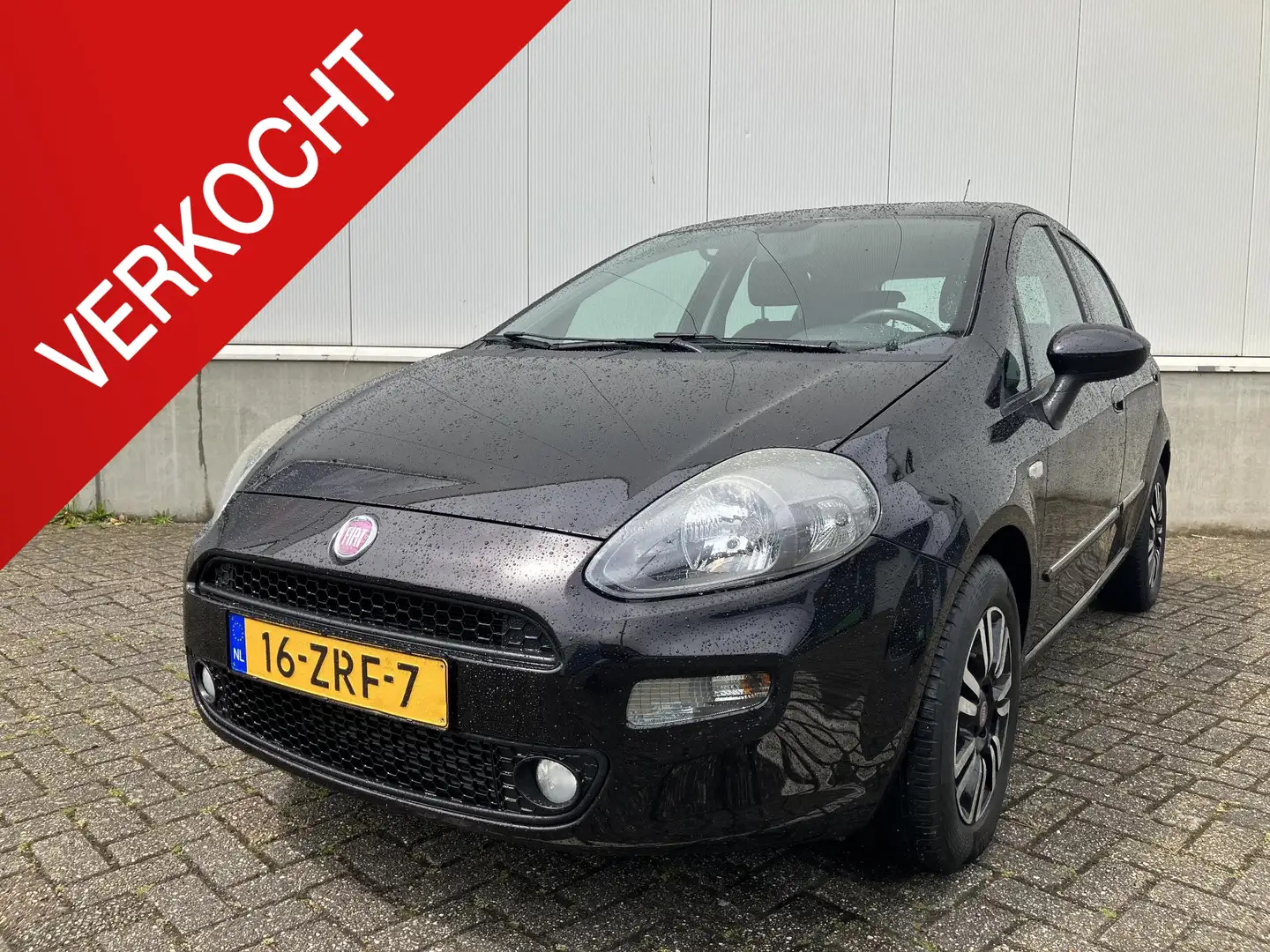Fiat Punto Evo 0.9 TwinAir Easy Trekhaak Schwarz - 1