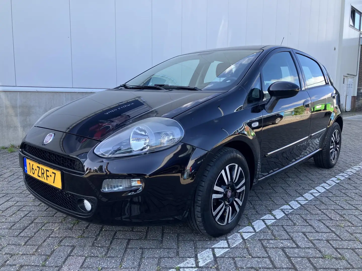 Fiat Punto Evo 0.9 TwinAir Easy Trekhaak Negro - 2