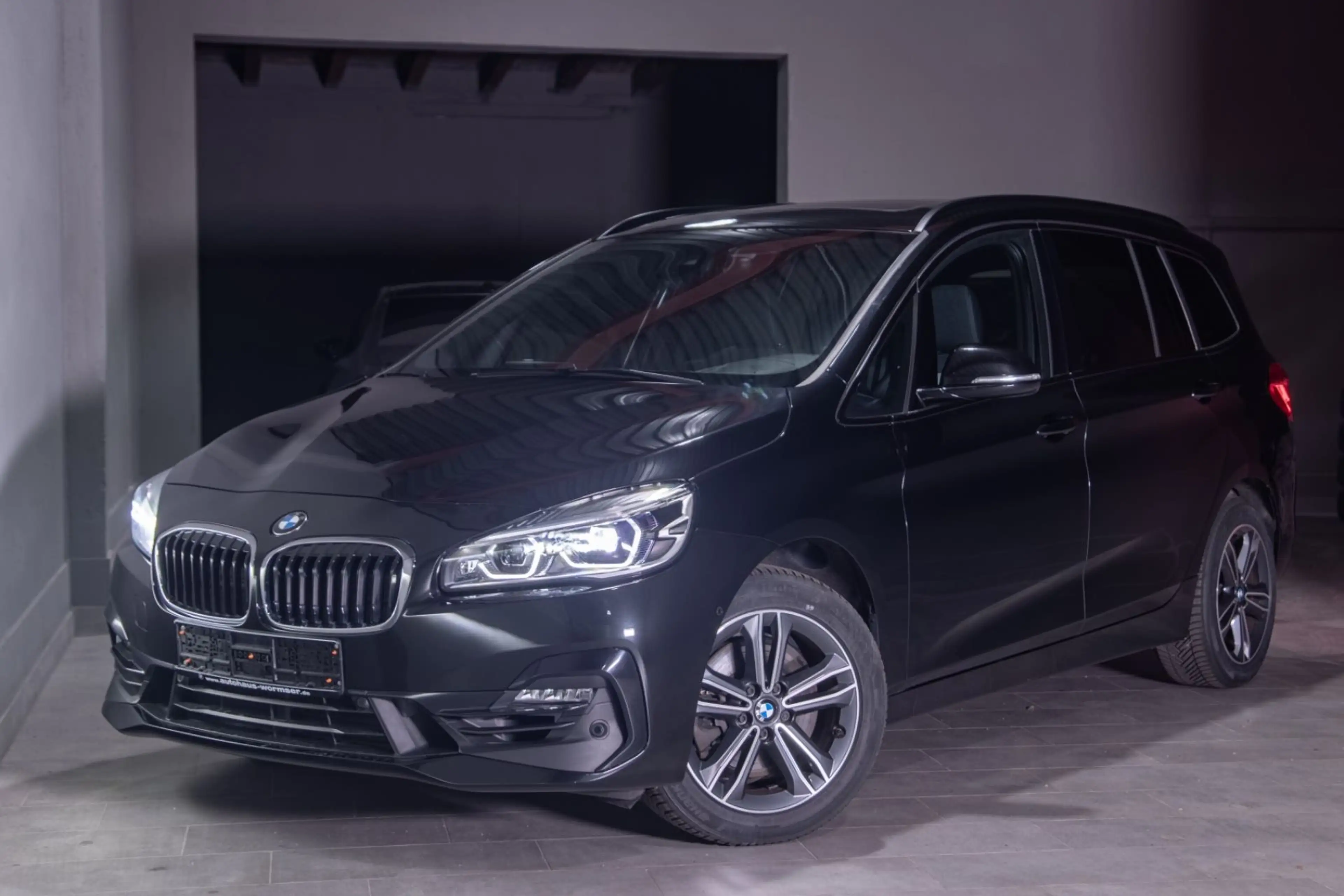 BMW 220 Sport LED/ACC/7SZ/Kamera/Pano