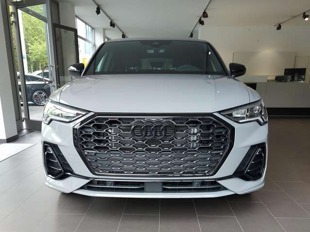 Imagine Audi Q3 Q3 35 TDI Sportback S tronic S line