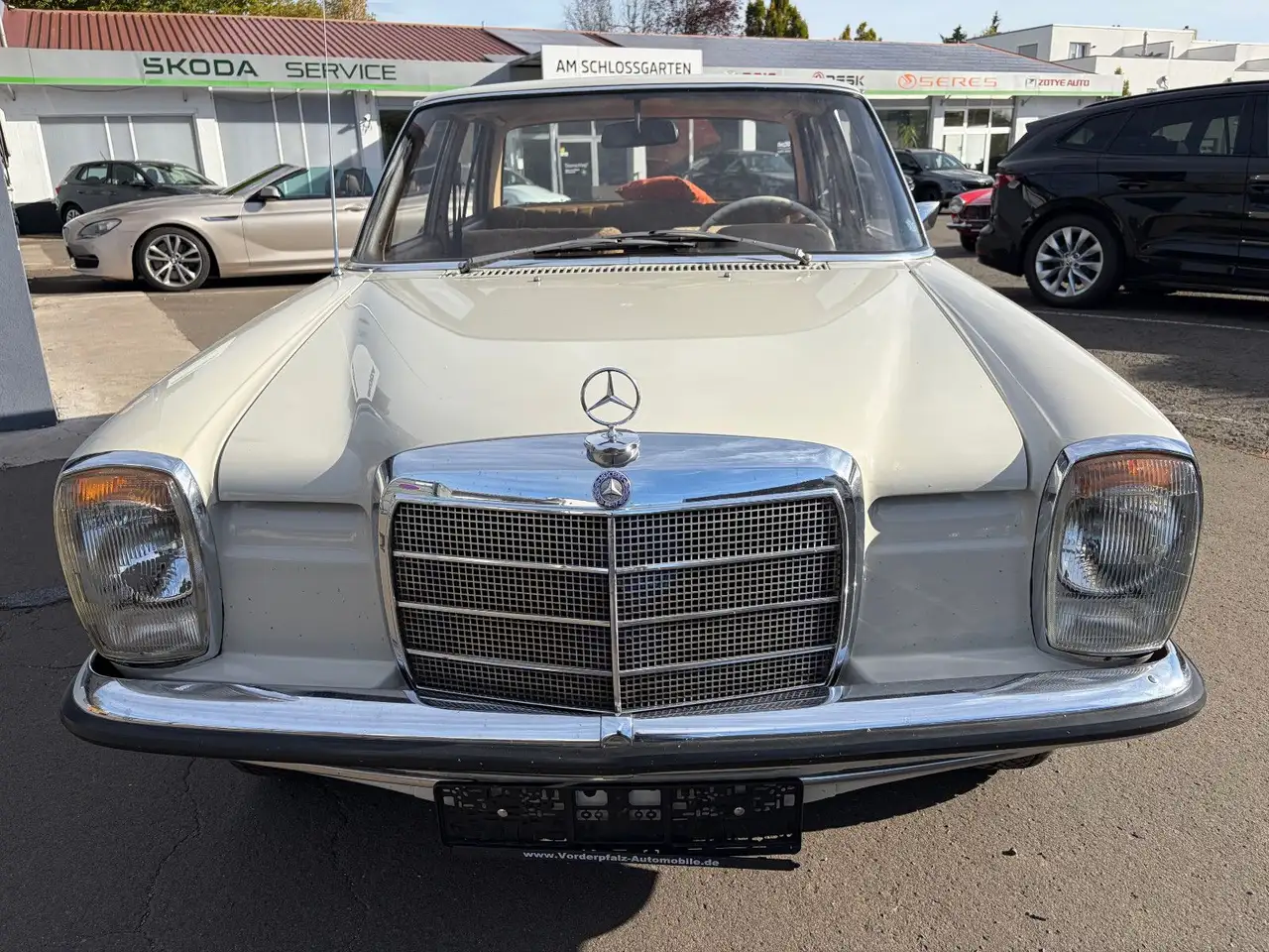 Mercedes-Benz 200