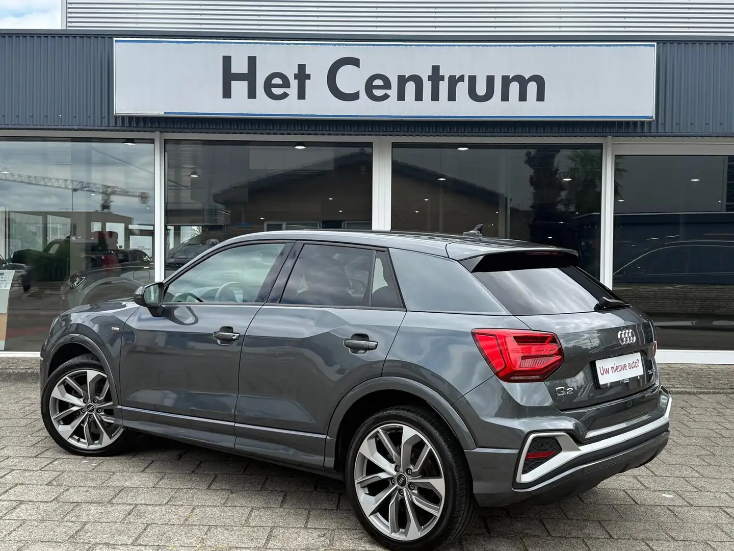 Audi Q2 35 TFSI 1.5 TFSI Automaat/S-tronic S-line - Keyles Grijs - 2