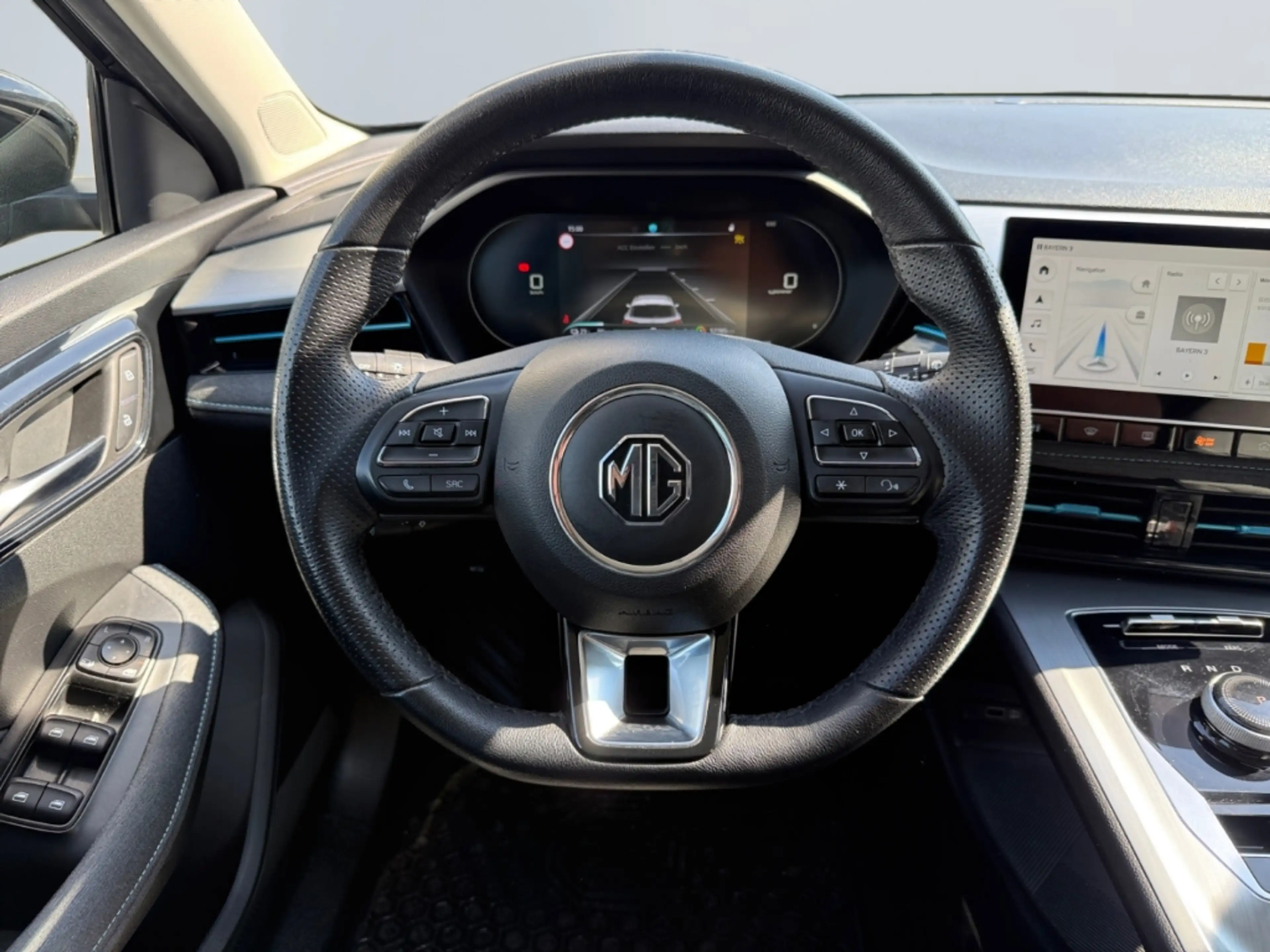 MG MG5 EV Max Range Luxury *LED*360°*el. Sitz*SHZ* — photo 11