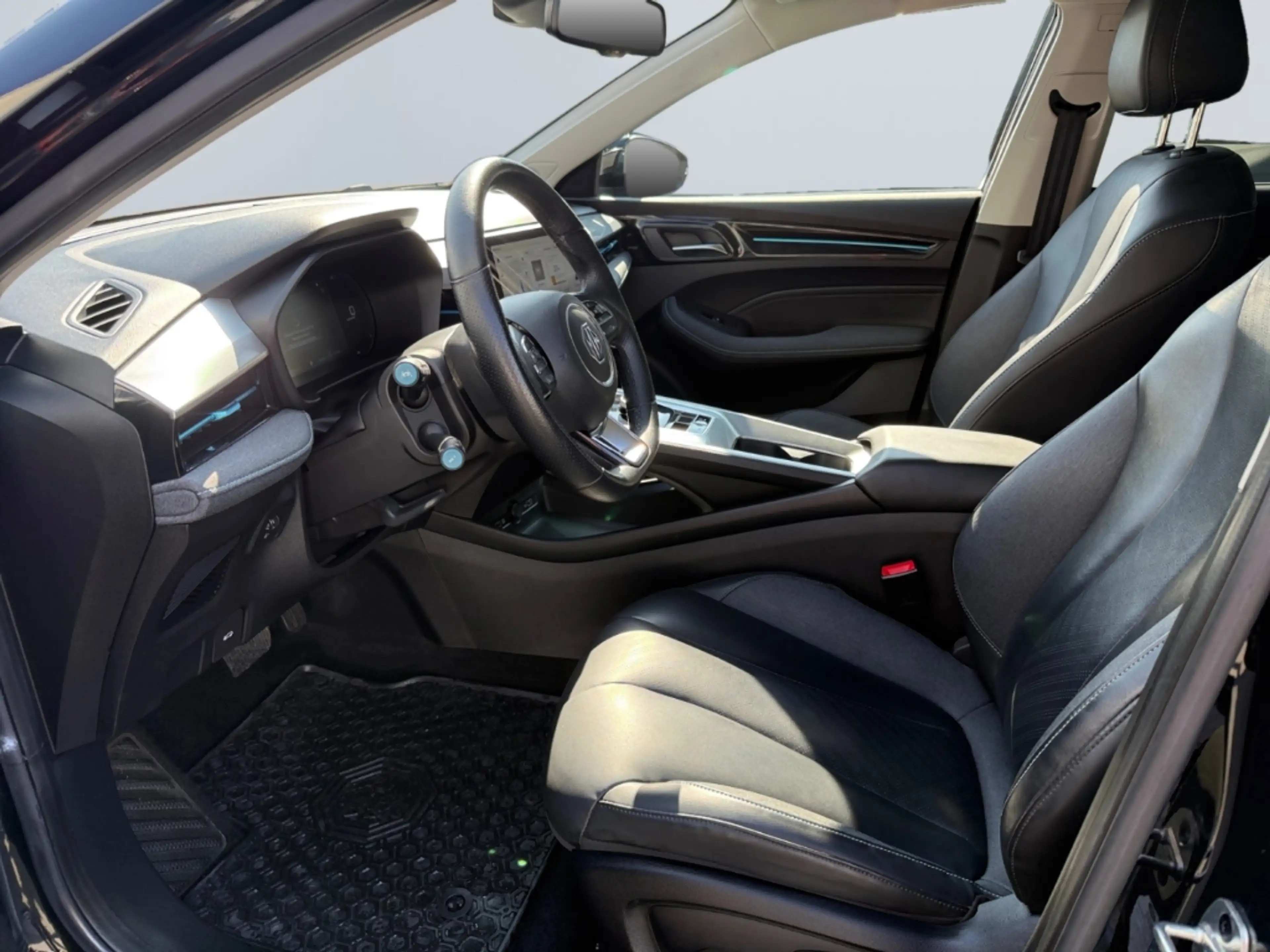 MG MG5 EV Max Range Luxury *LED*360°*el. Sitz*SHZ* — photo 8
