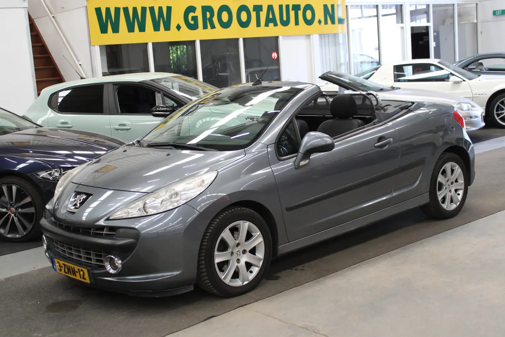 Peugeot 207 CC 1.6 VTi Automaat Airco, Isofix, Stuurbekrachtig Grijs - 1