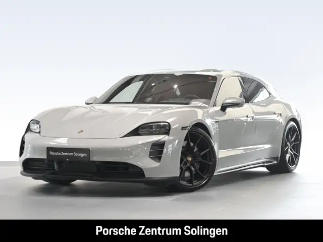Porsche Taycan GTS Sport Turismo BOSE Head-Up 21''