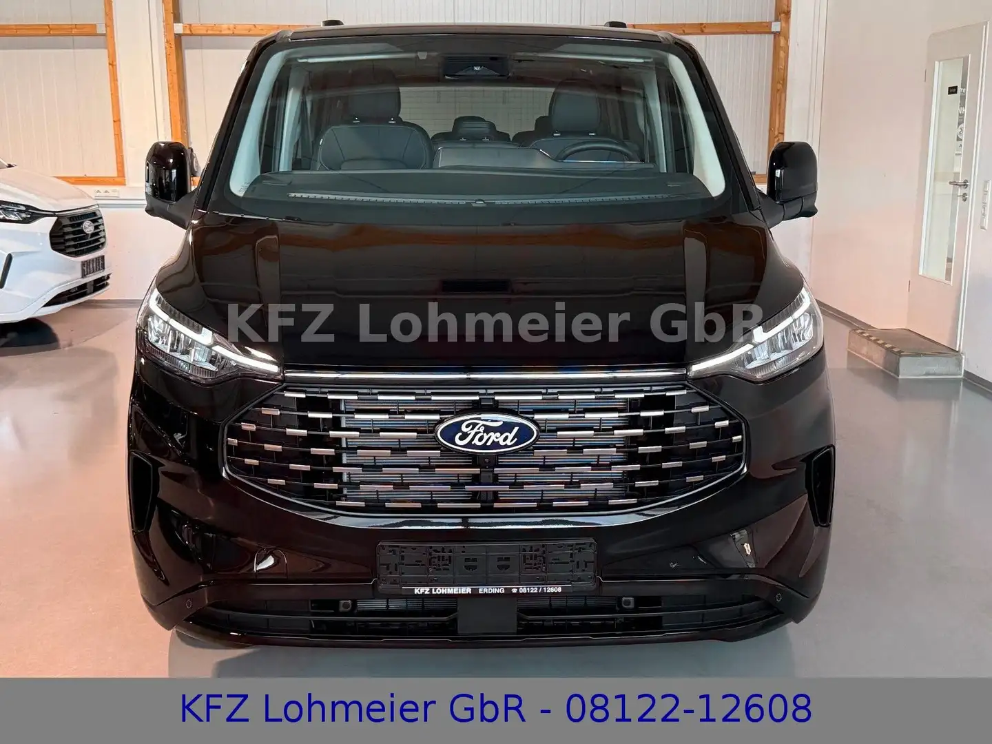 Ford Tourneo Custom 320 L1 Titanium X *SOFORT* Noir - 2