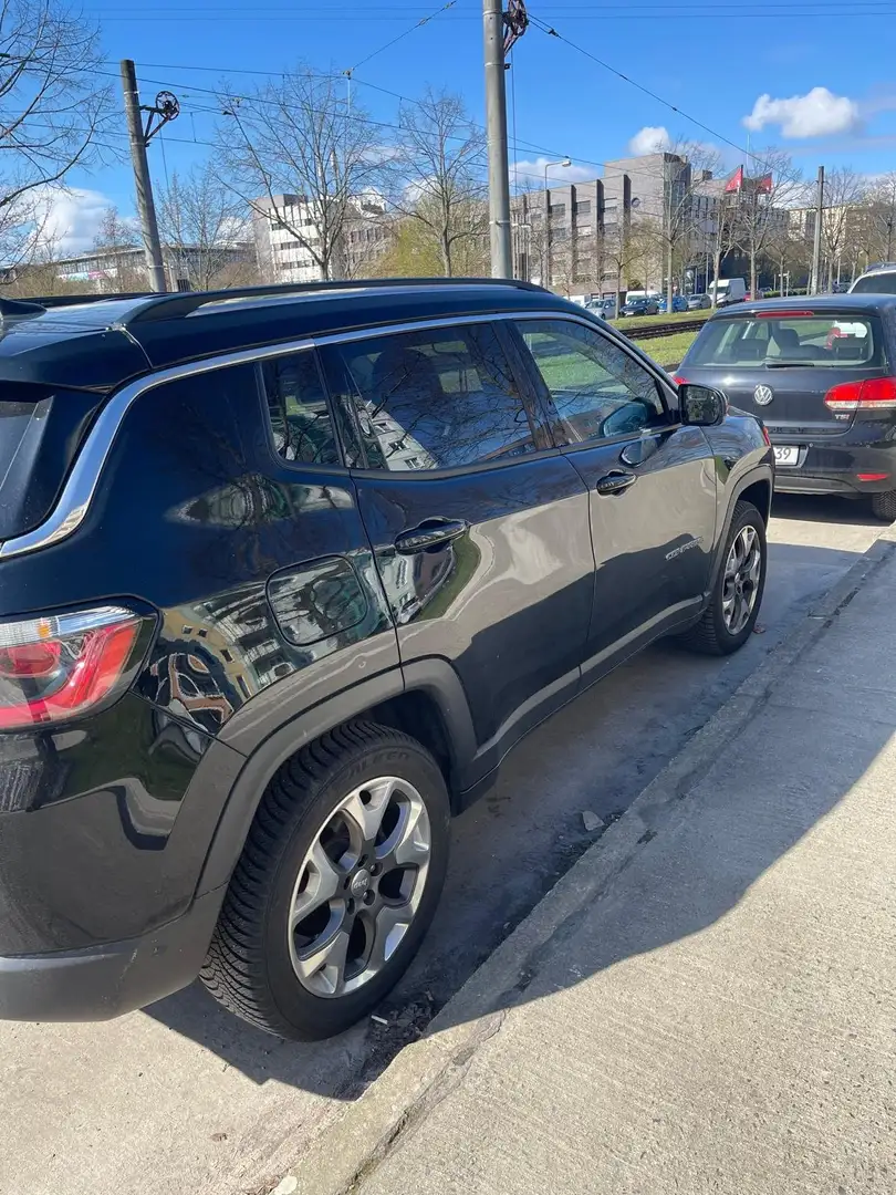 Jeep Compass Jeep Compass 1.4 MultiAir Limited 4WD|NAVI|LEDER Schwarz - 2