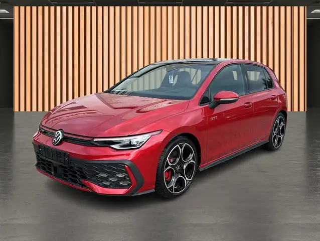 Volkswagen Golf view 2