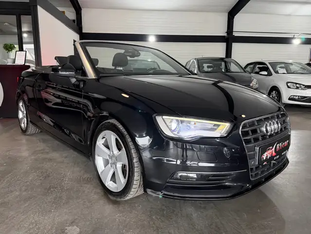 Audi A3 Cabriolet view 2