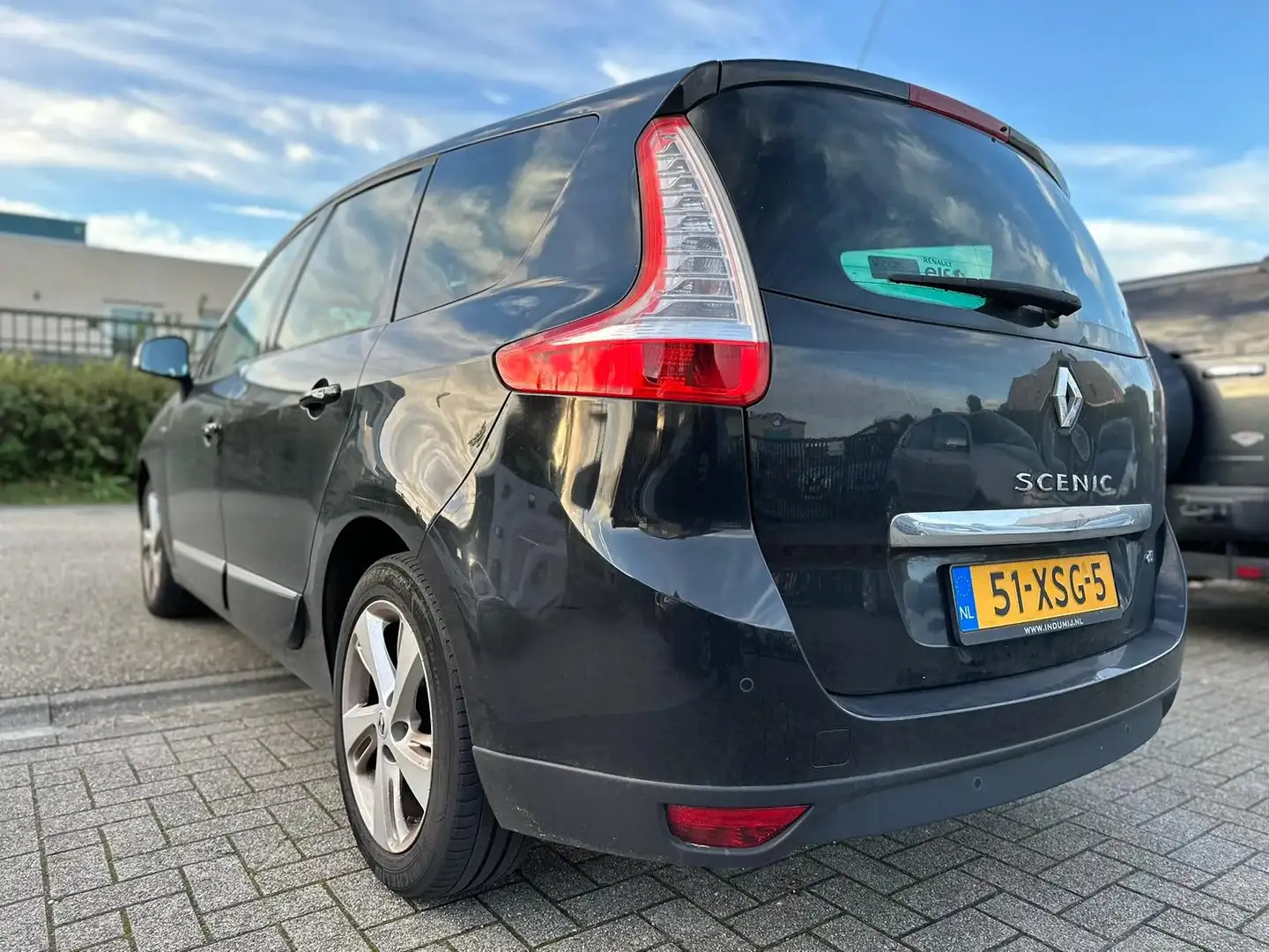 Renault Grand Scenic 1.6 dCi Bose Zwart - 2