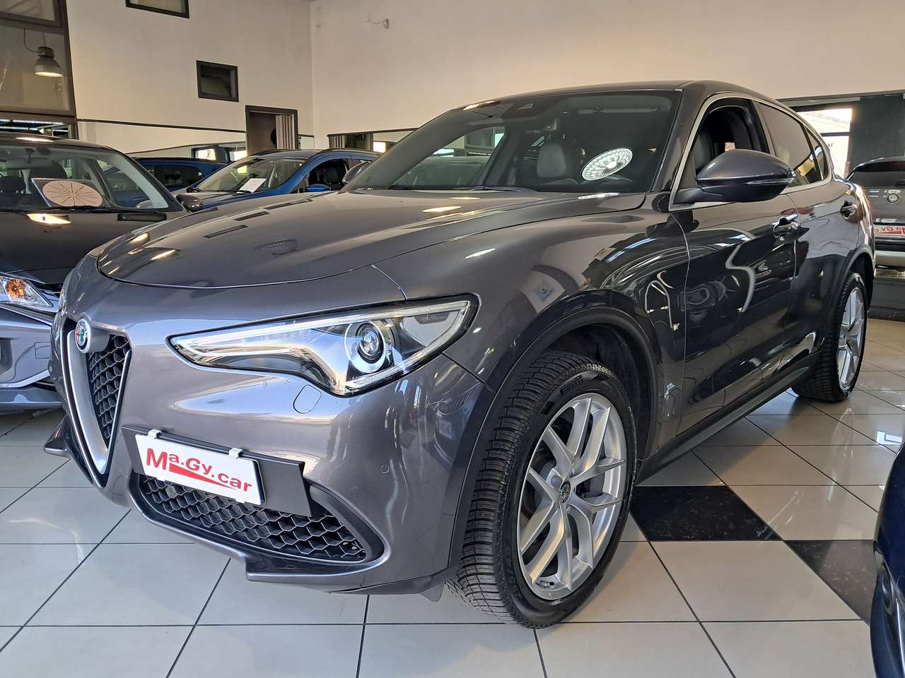 Alfa Romeo Stelvio 2.0 Turbo 280 cv AT8 Q4 Super