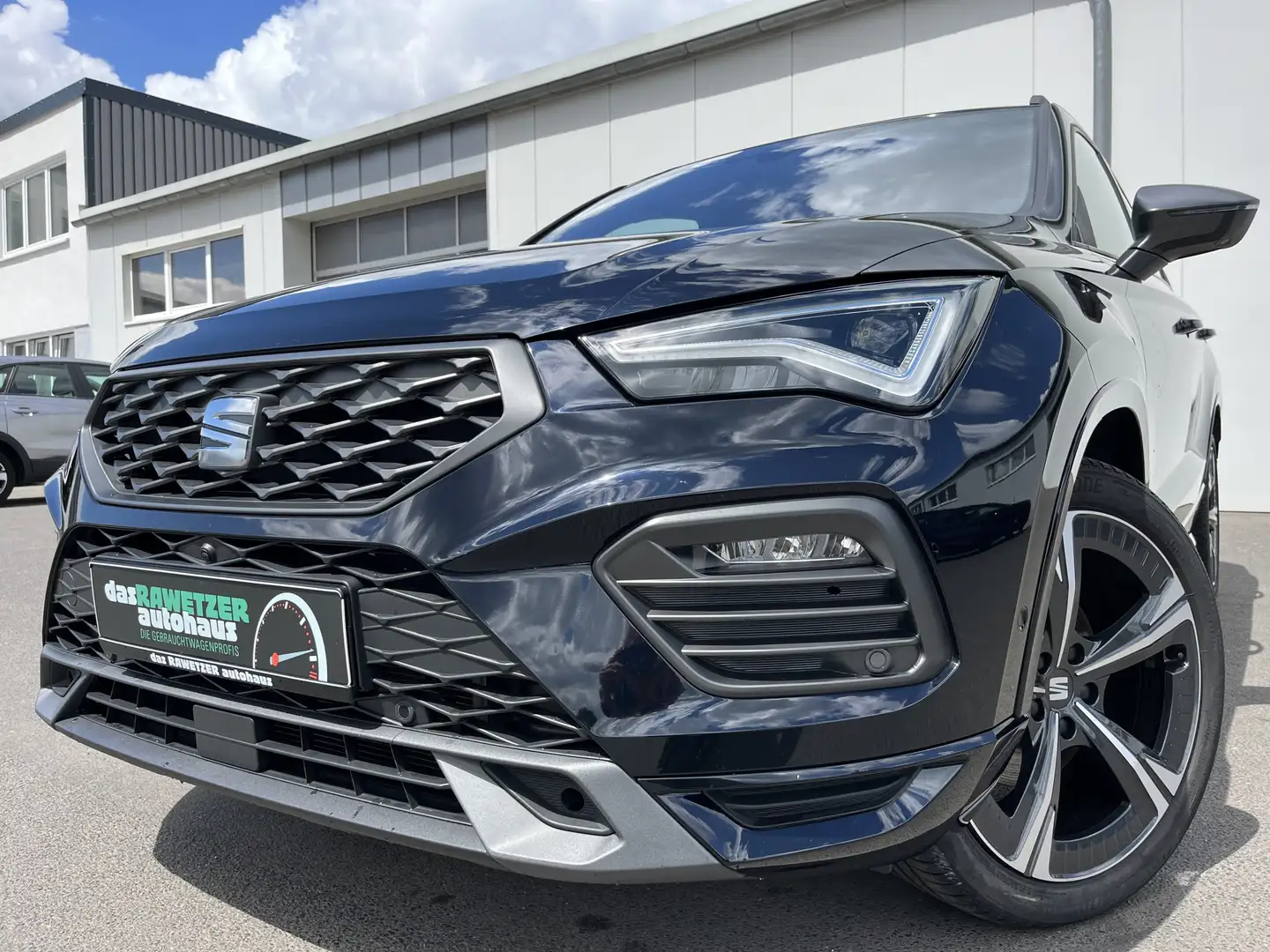 SEAT Ateca 2.0 TDI DSG 4Drive FR-Line 178€ m. 20% Anzahlung Noir - 1