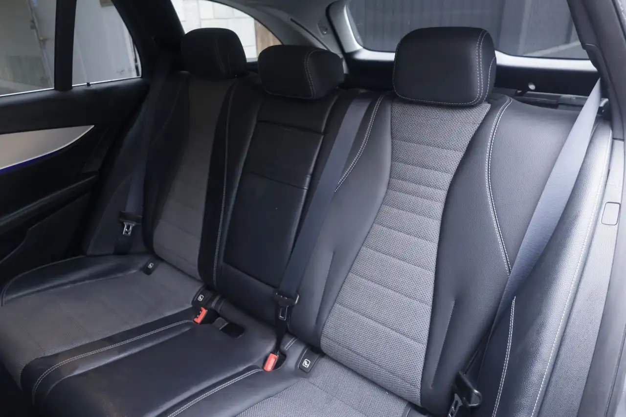 Mercedes-Benz E 220 Mercedes-Benz Classe E 220 d Mild hybrid S.W. 4Matic Auto Premium Plus Unicoproprietario 3