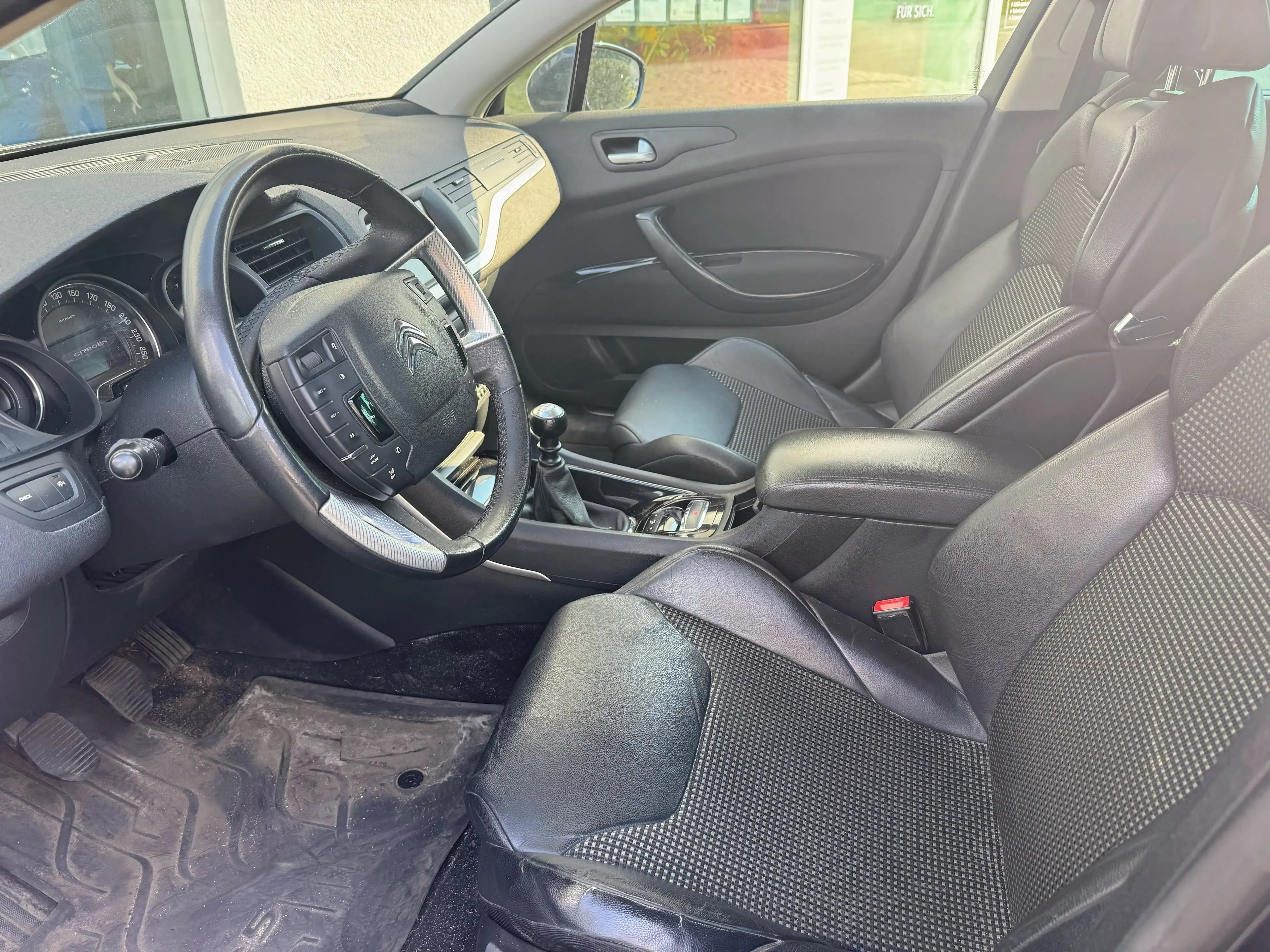 Citroen C5 Exclusive Panoramadach — photo 5