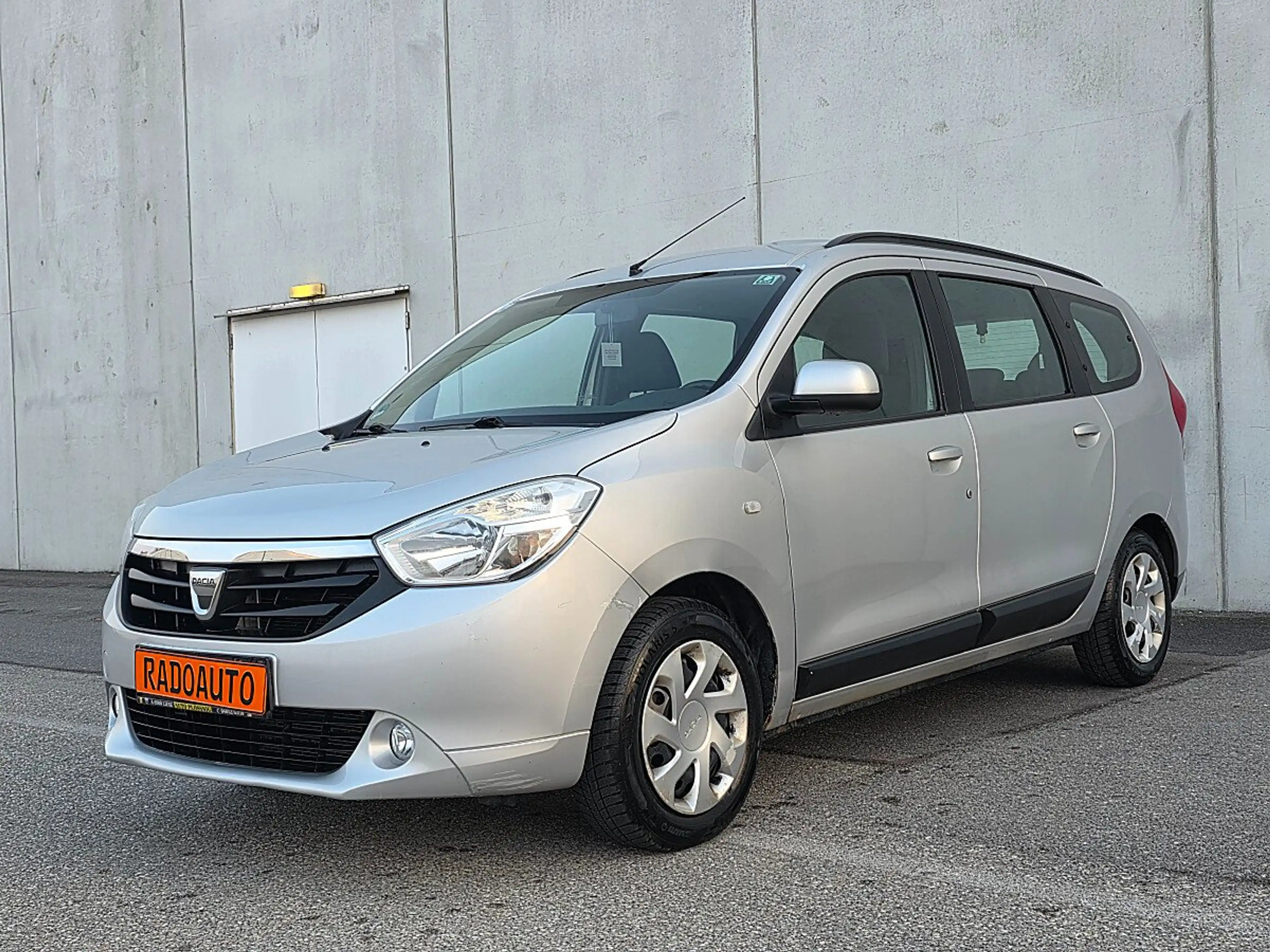 Dacia Lodgy Laureate — photo 3