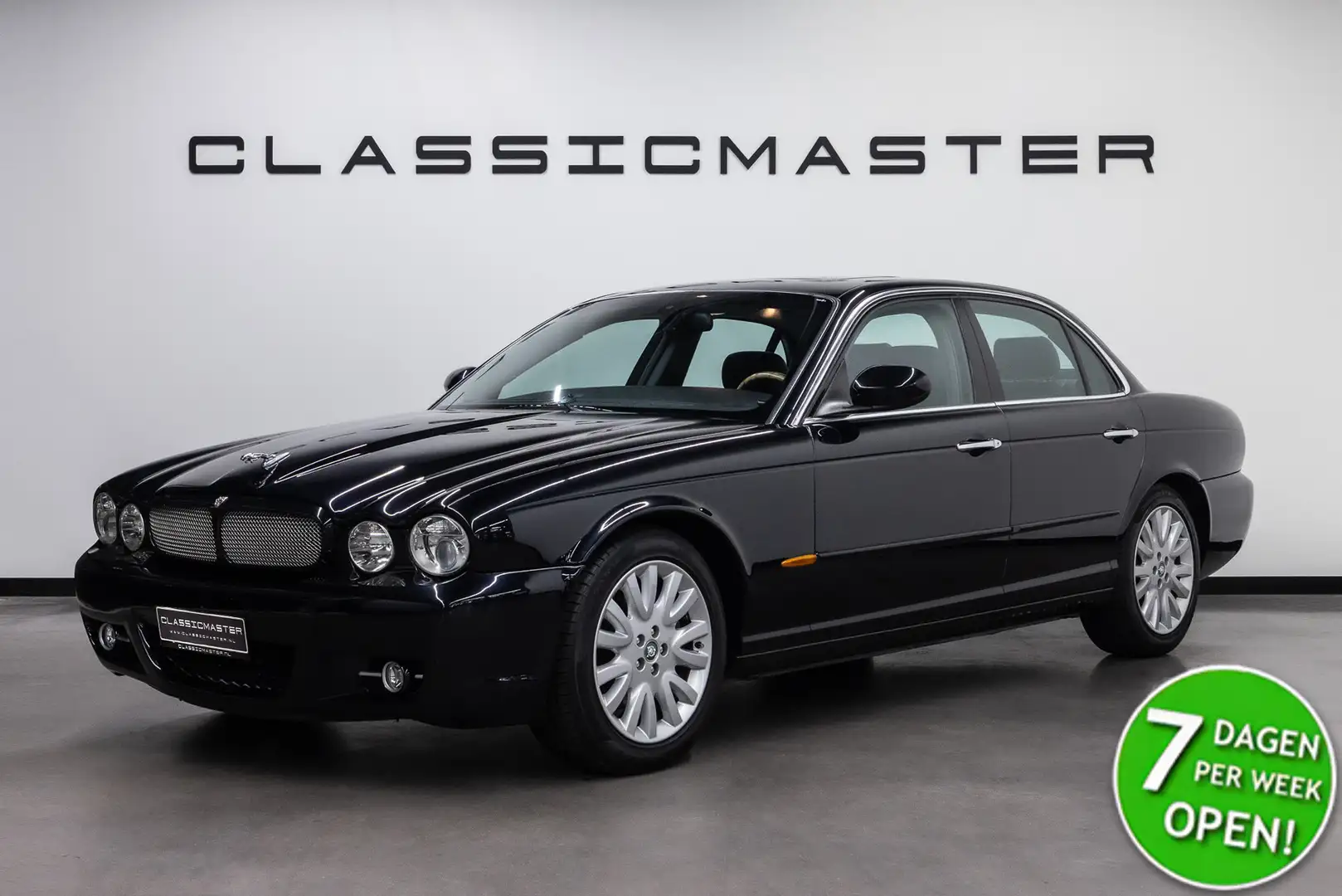 Jaguar XJ 3.5 V8 Btw auto, Fiscale waarde € 4.000,- (€ 15.66 Schwarz - 1