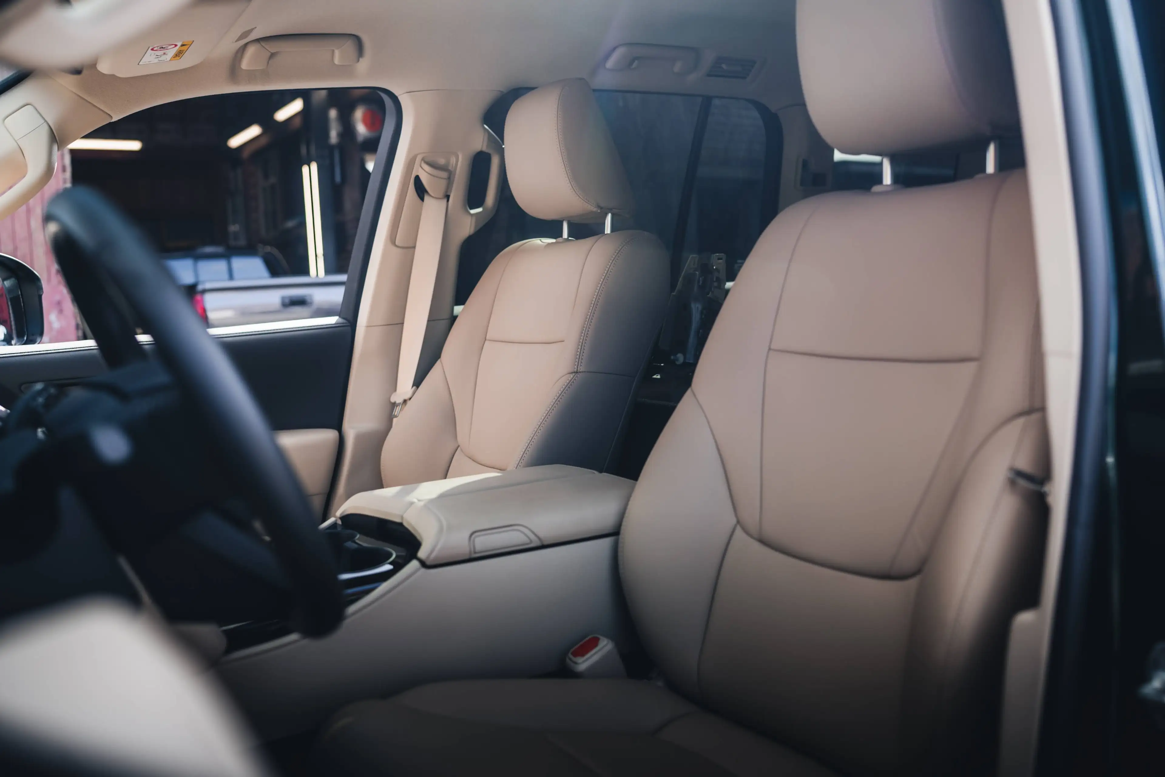 Toyota Land Cruiser 300 met Belgische registratie eu conformity — photo 10