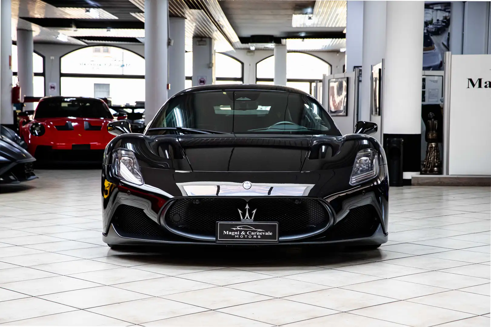 Maserati MC20 CARBON|LIFT SYSTEM|MTC PLUS|E-LSD Schwarz - 2