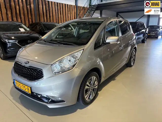 Kia Venga 1.6 CVVT ExecutiveLine camera trekhaak