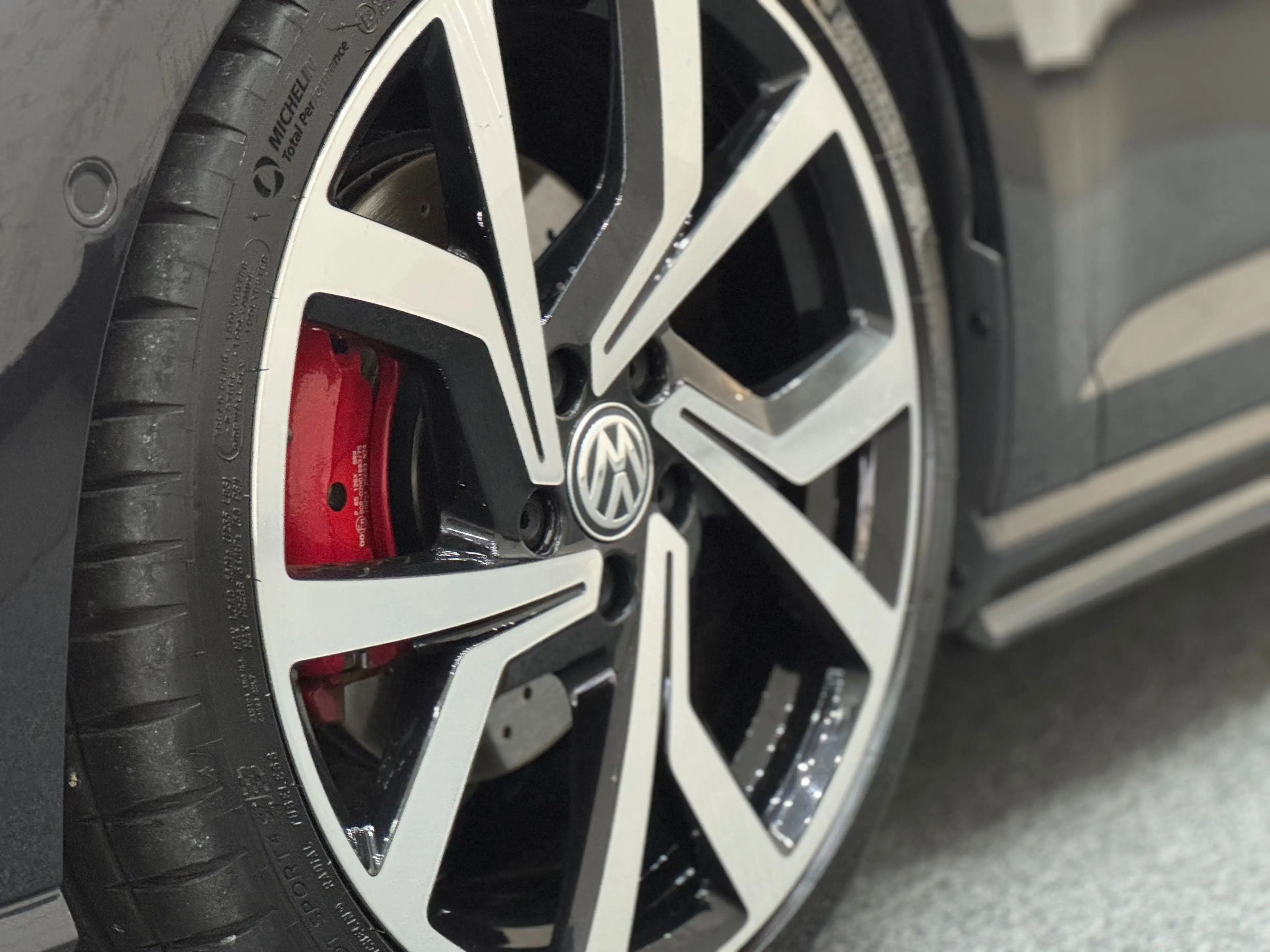 Volkswagen Golf GTD LCI Facelift *Pano*Virtual*DYNAUDIO*19Zoll — photo 9