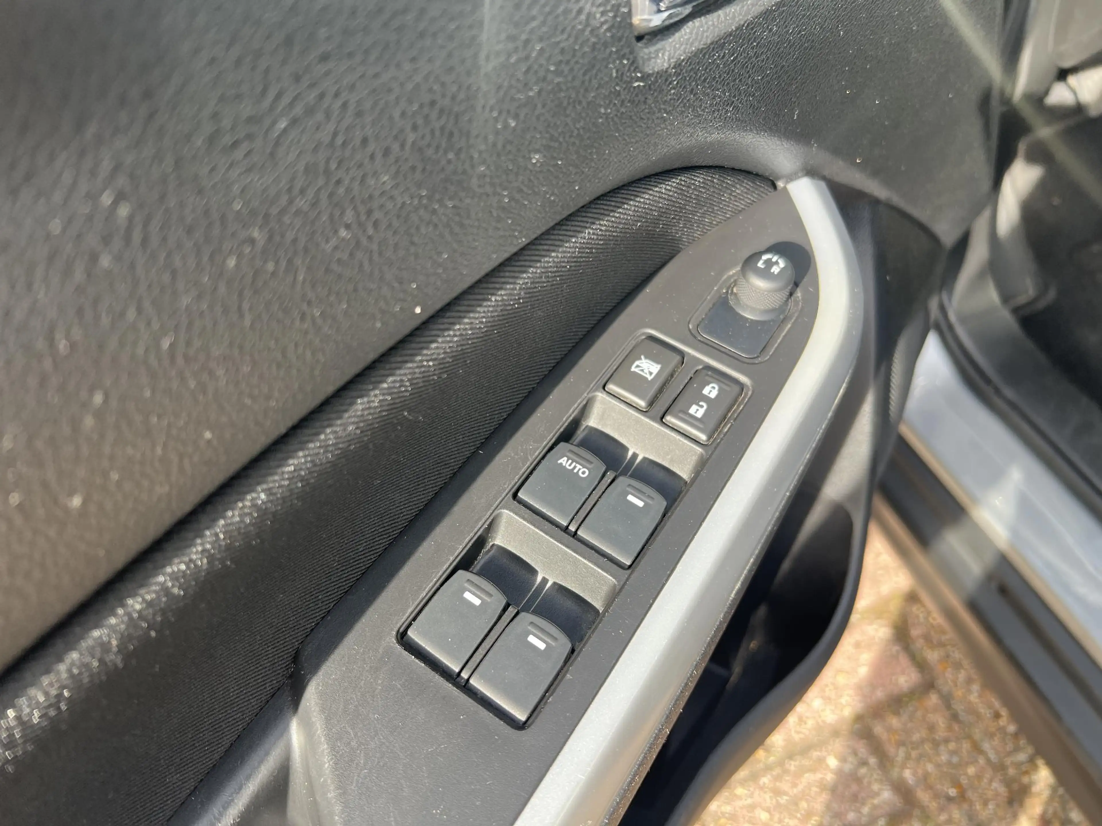 Suzuki Vitara 1.6 Exclusive — photo 14