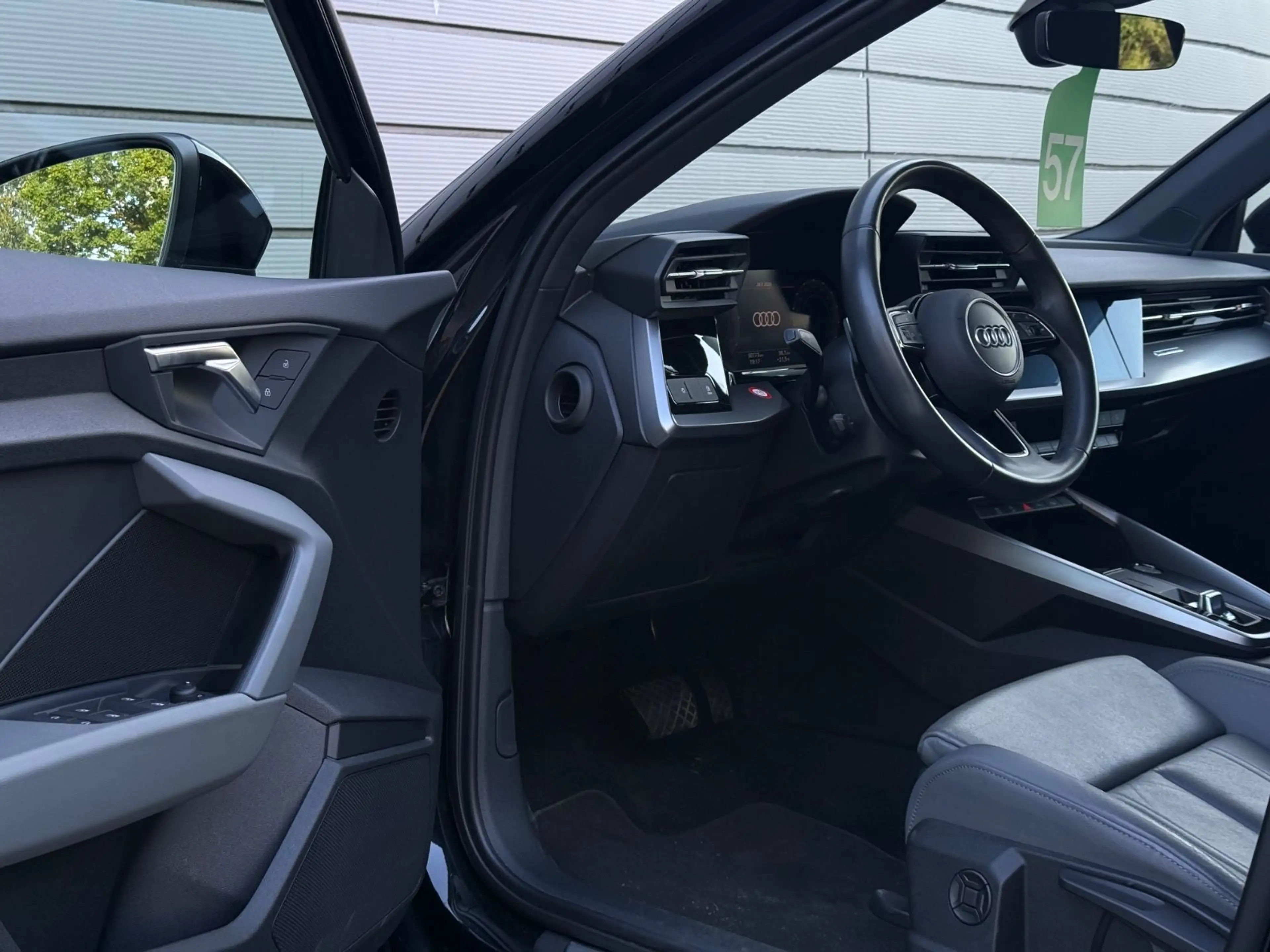 Audi A3 Sportback 35 TDI S line *1-HAND*SCHECKHEFT* — photo 12