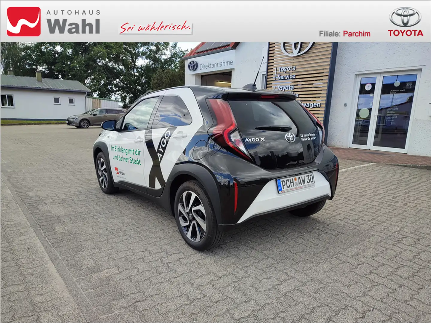 Toyota Aygo X 1.0 Black&White Weiß - 2