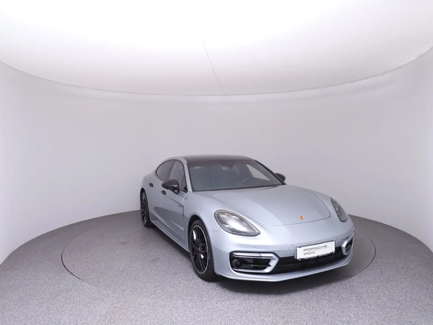 Porsche Panamera Turbo S E-Hybrid Grau - 2