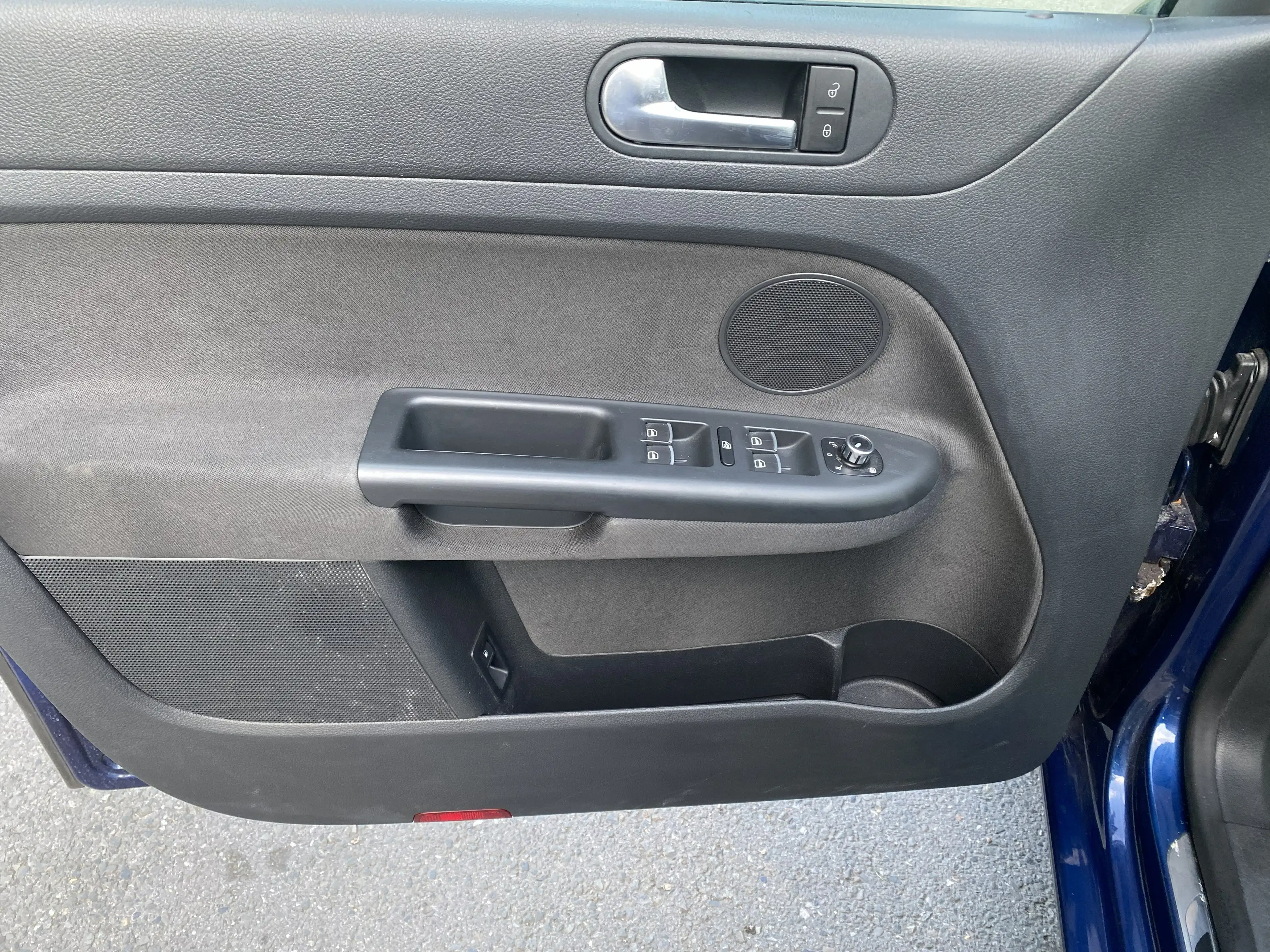 Volkswagen Golf Plus Style — photo 11
