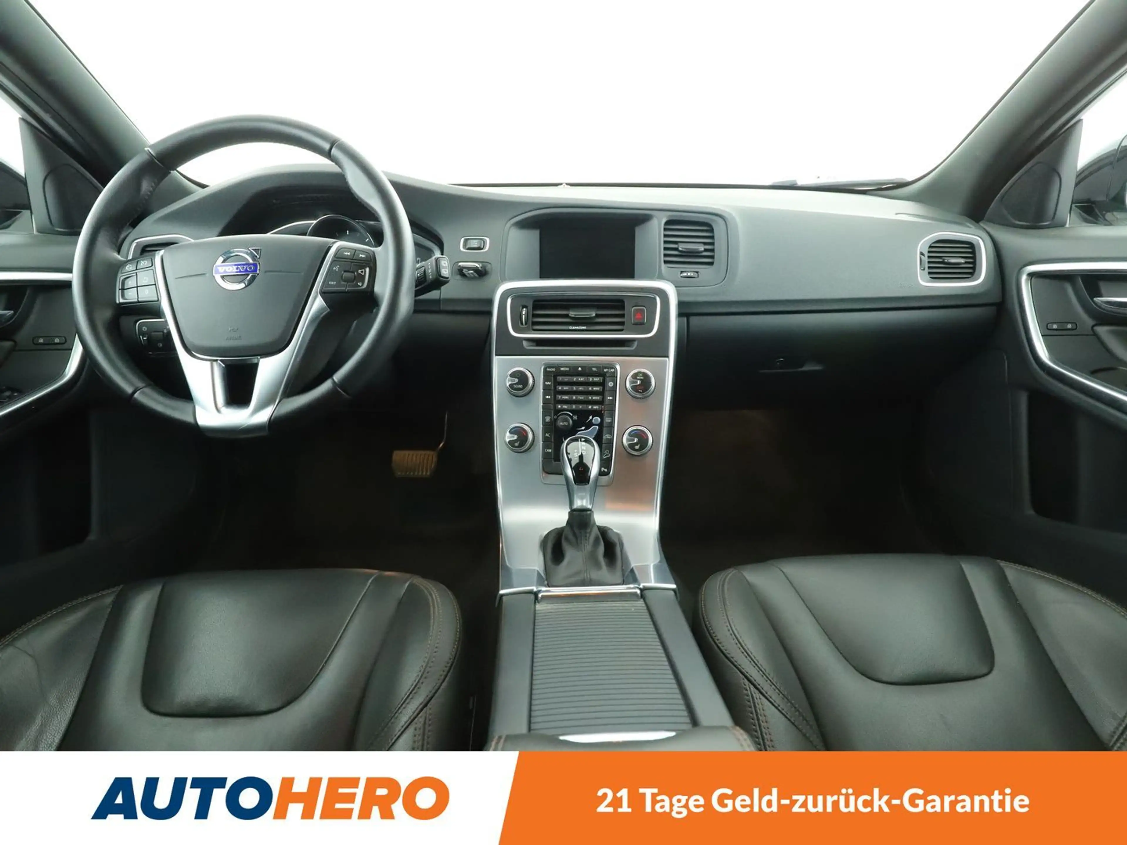Volvo V60 Cross Country 2.4 D4 Pro AWD Aut.*NAVI*PDC*TEMPO*SHZ* — photo 12