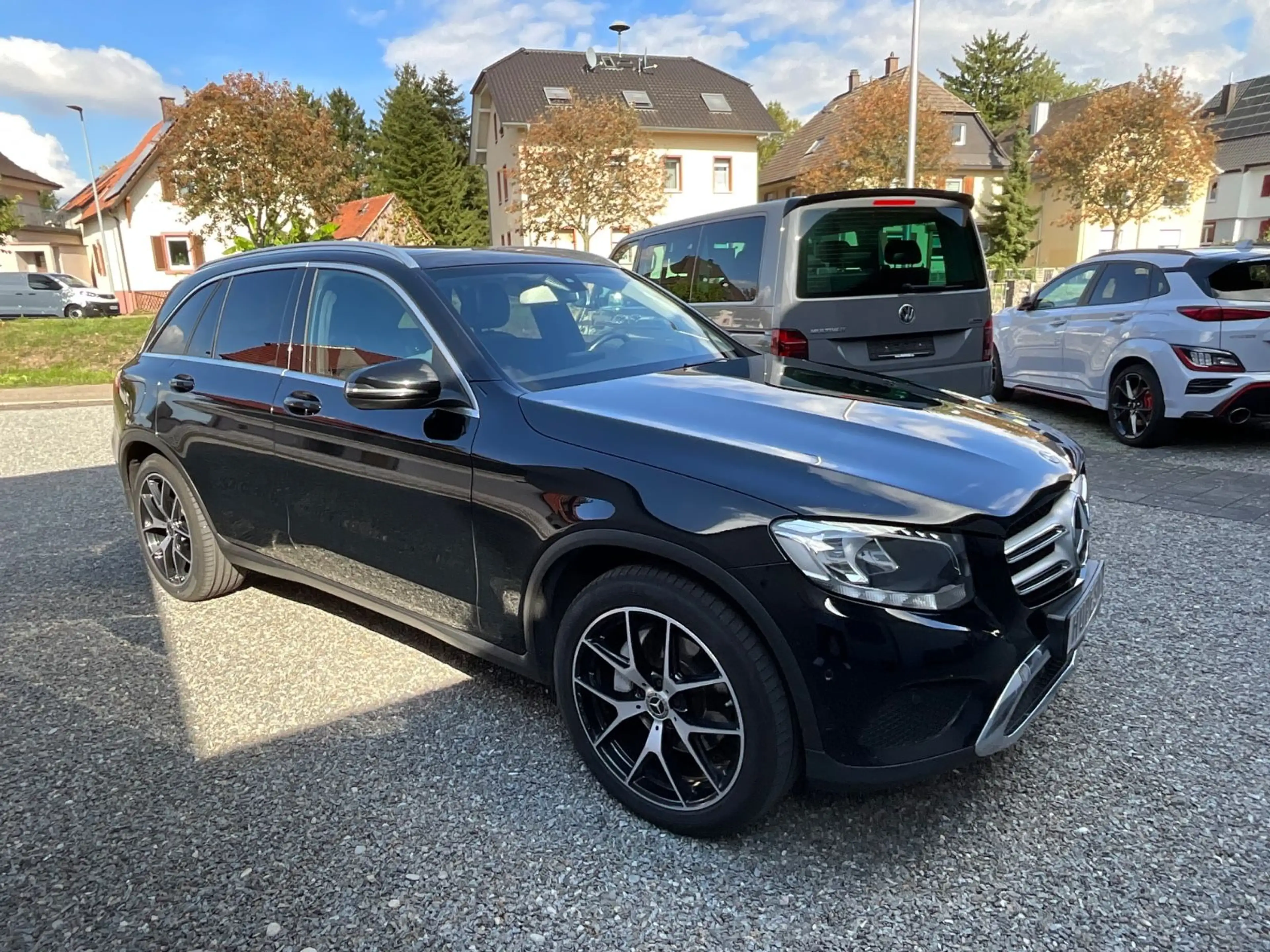 Mercedes-Benz GLC 250 d 4Matic Pano Standheizung AHK — photo 4