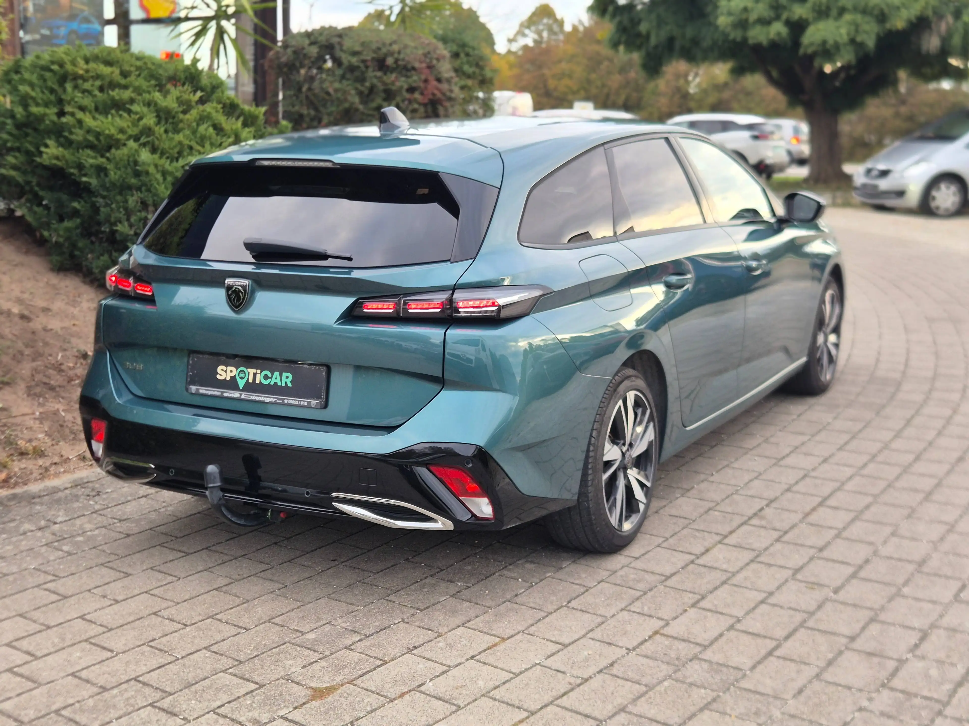 Peugeot 308 308 SW Allure PureTech 130 EAT8 - Automatik/1.Hand/Sitzheizung/Anhängerkupplung — photo 8