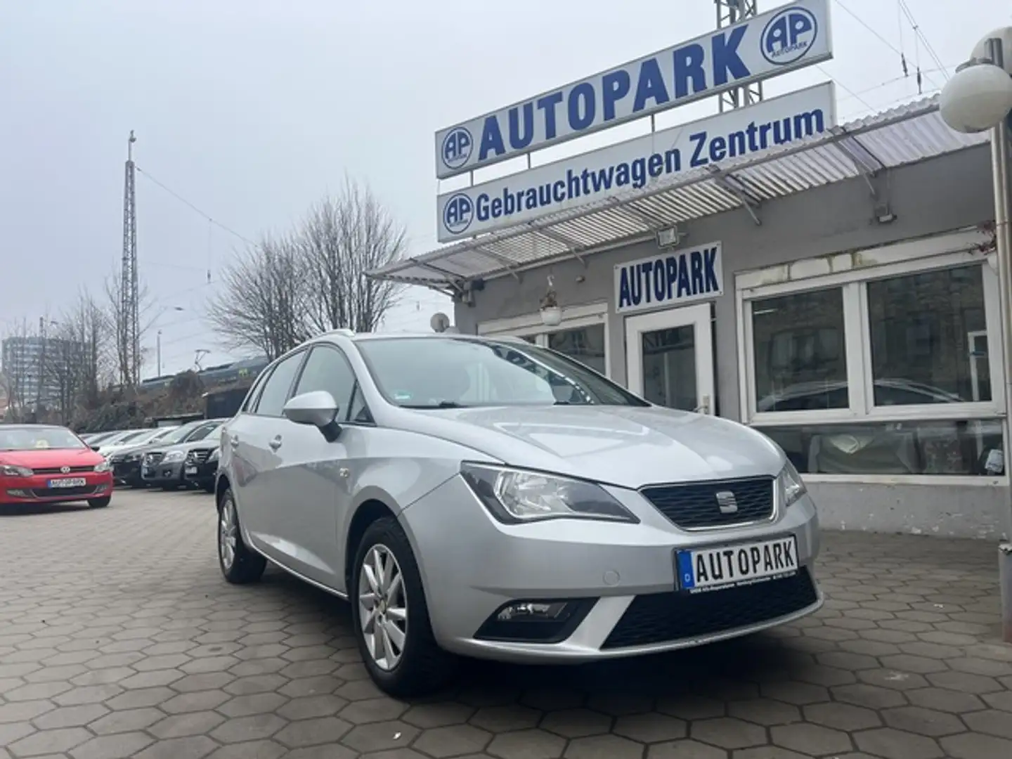 SEAT Ibiza 1.2 TSI Style Limousine*Klima*Navi*Alu Zilver - 1
