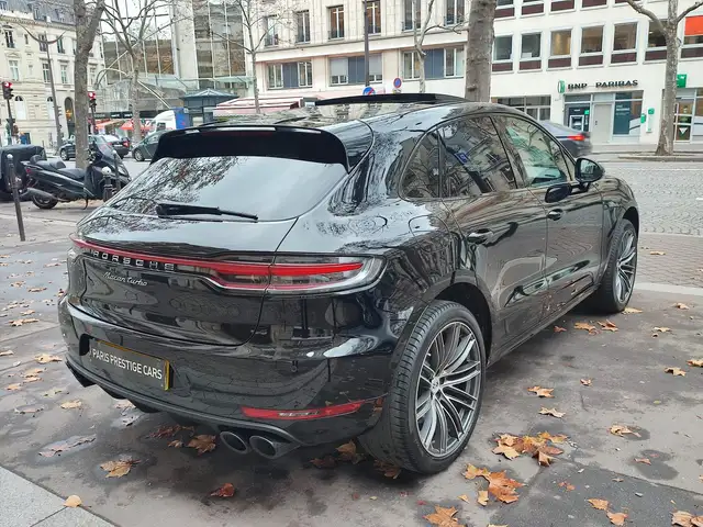 Porsche Macan view 5