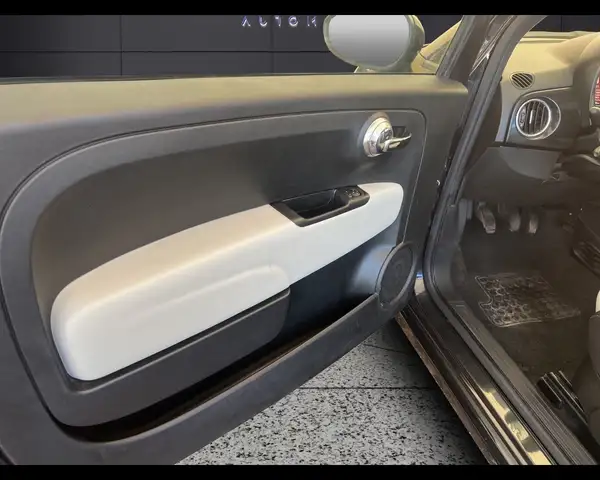 Fiat 500 view 14