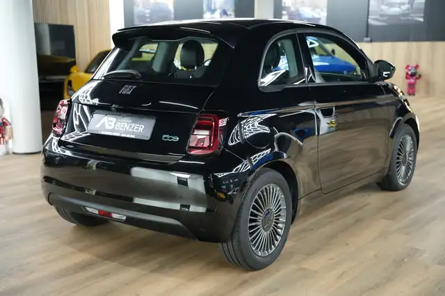 Fiat 500 view 7