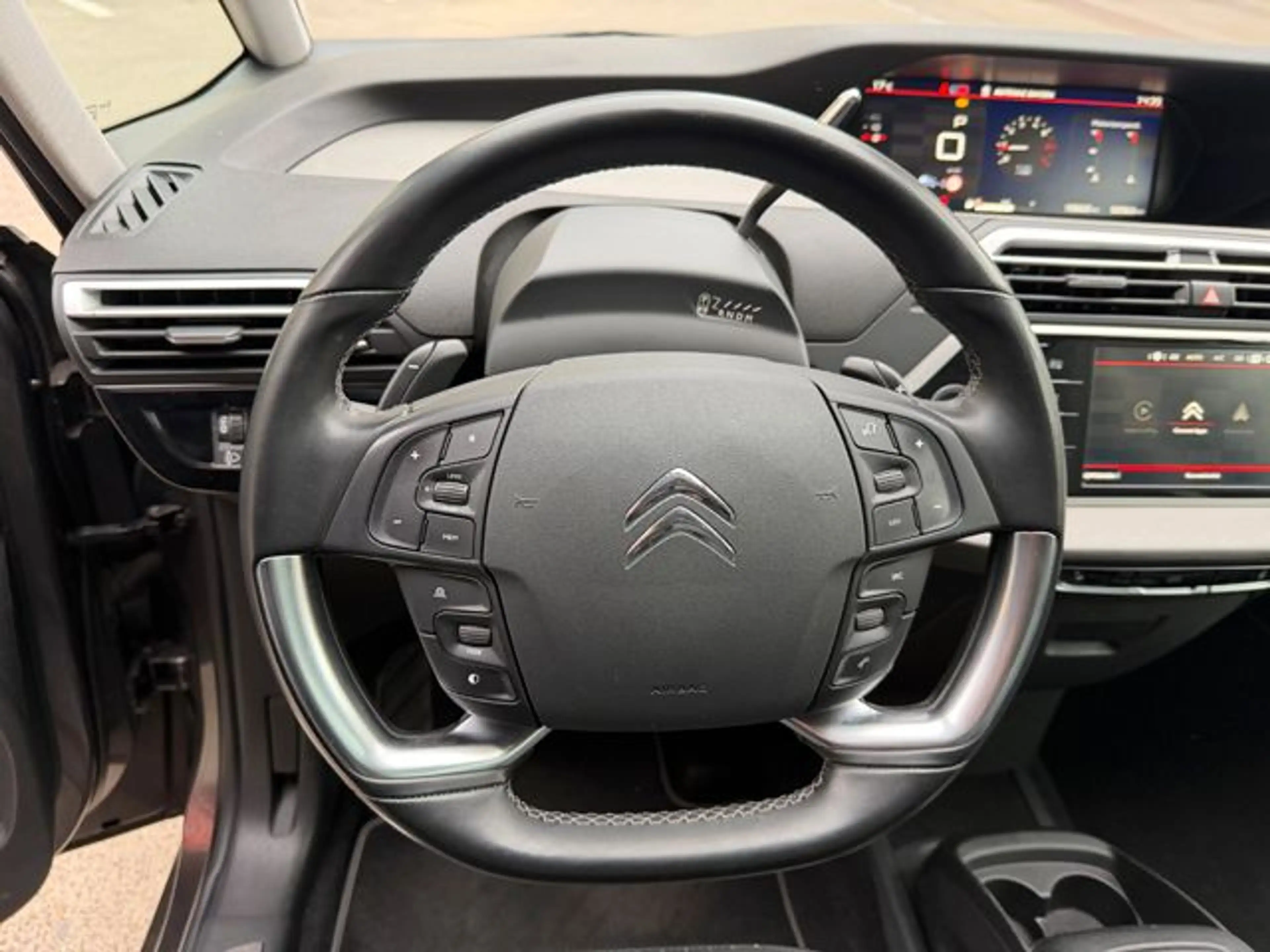 Citroen Grand C4 Picasso Grand Spacetourer Navi/ACC/Xenon/Leder/RFK/Pan — photo 12