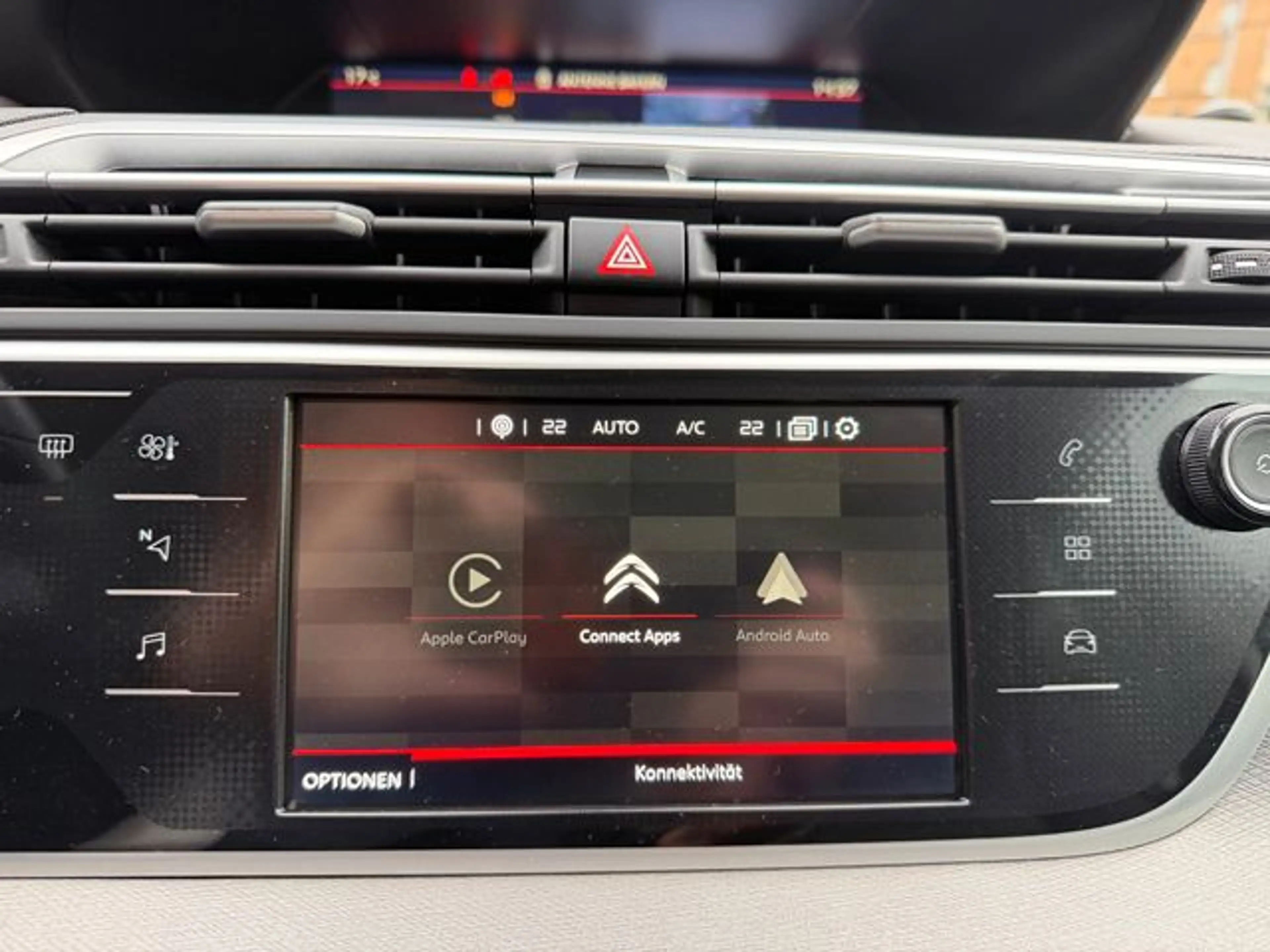 Citroen Grand C4 Picasso Grand Spacetourer Navi/ACC/Xenon/Leder/RFK/Pan — photo 11