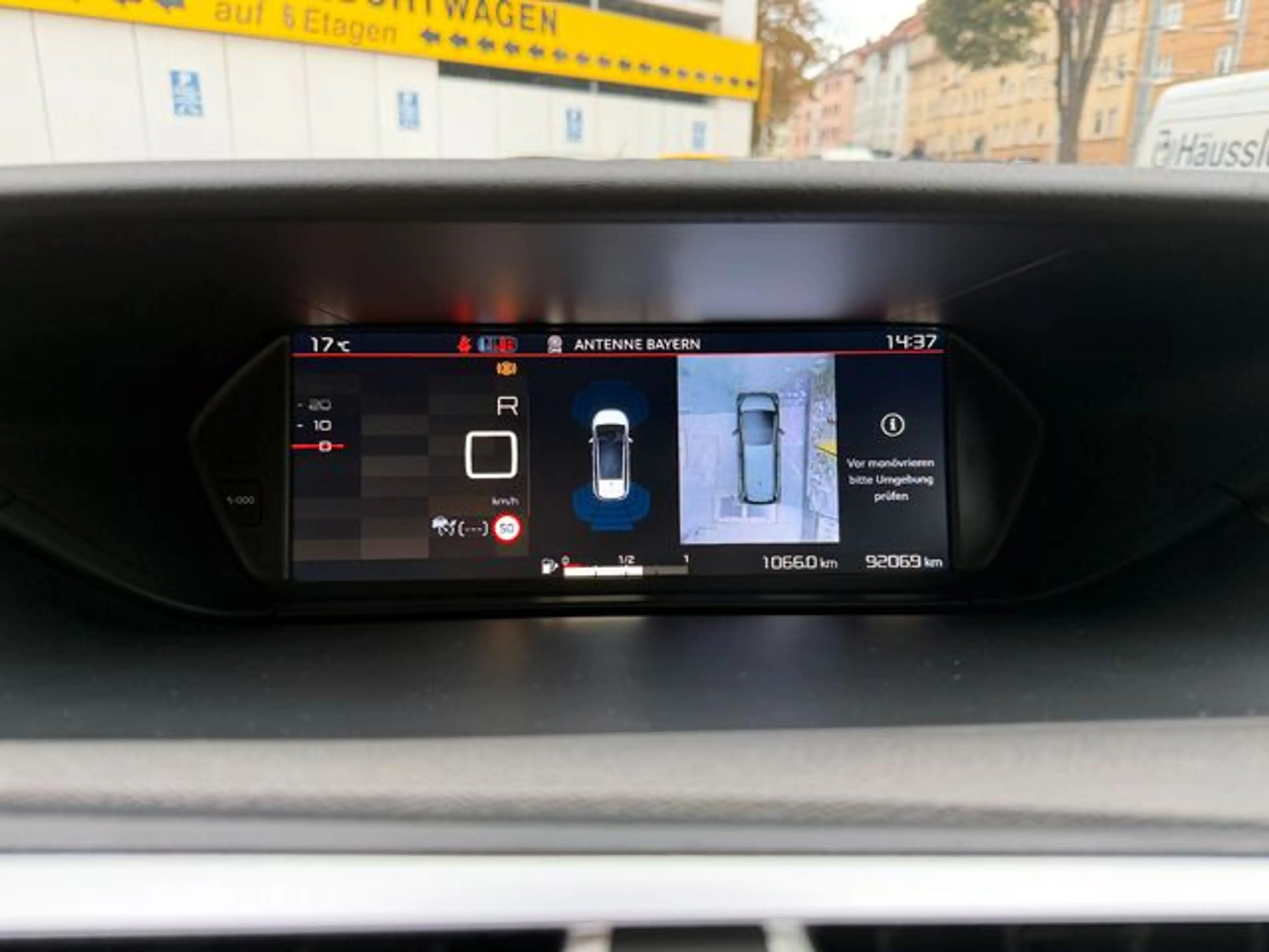 Citroen Grand C4 Picasso Grand Spacetourer Navi/ACC/Xenon/Leder/RFK/Pan — photo 6