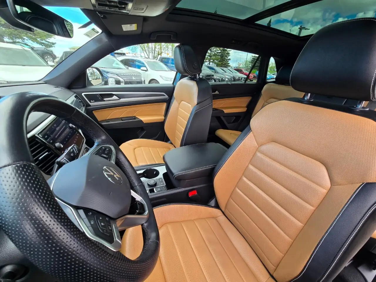 Volkswagen Atlas снимка Volkswagen Atlas